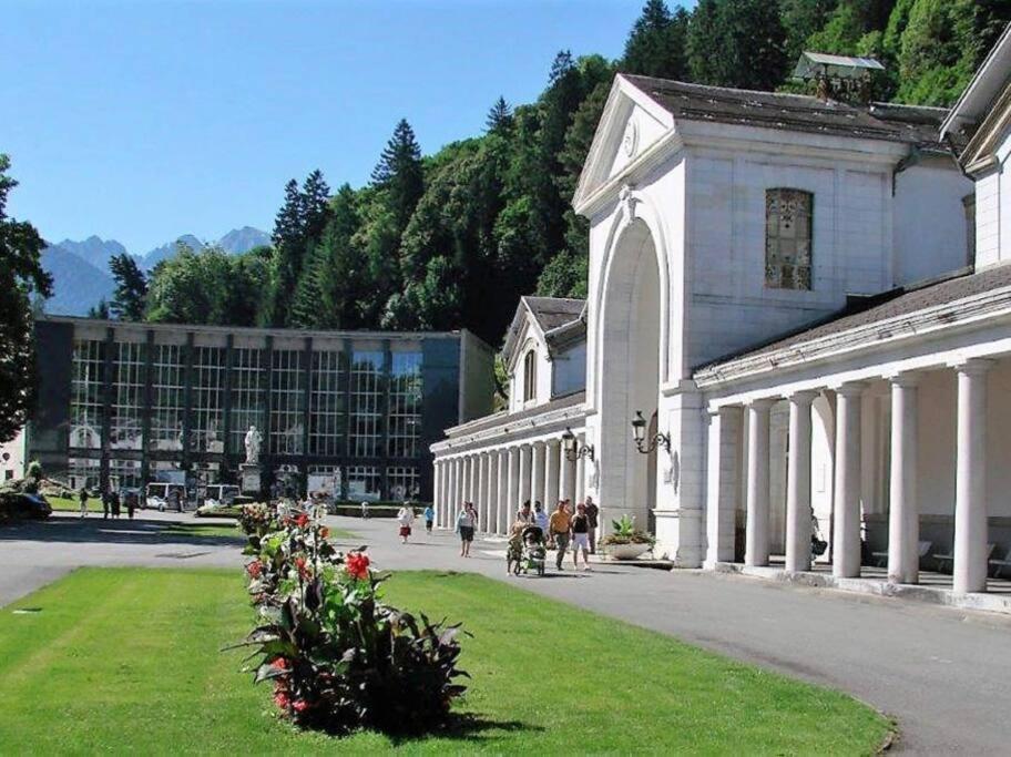 Chez Louise, Appartement T3 A Deux Pas Du Centre Bagnères-de-Luchon 외부 사진